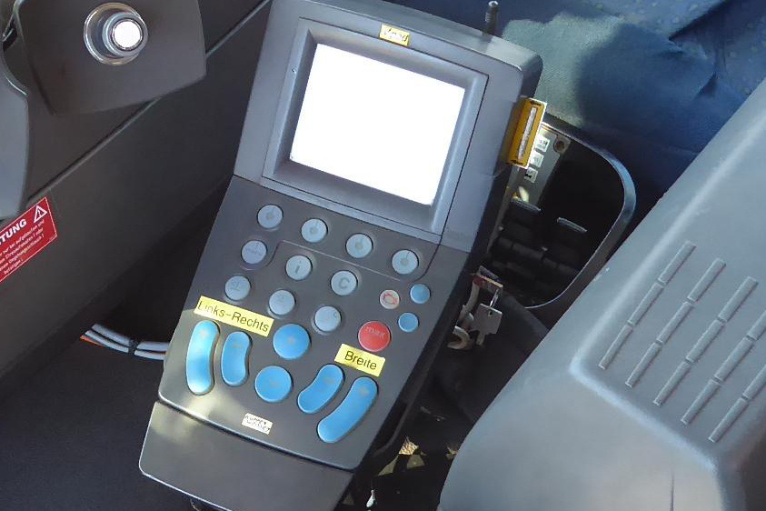 KÜPPER-WEISSER /GMEINER/BUCHER Feuchtsalzstreuer Salzstreuer Streuer - Hook lift truck: picture 4 KÜPPER-WEISSER /GMEINER/BUCHER Feuchtsalzstreuer Salzstreuer Streuer - Hook lift truck: picture 4