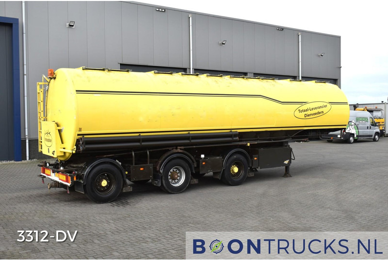 WELGRO 97 WSL 43 32 SILO | 53 M3 * 10 COMP * 2x STEERING * LIFT AXLE * NL TRAILER * APK 04-2025 - Tank semi-trailer: picture 1 WELGRO 97 WSL 43 32 SILO | 53 M3 * 10 COMP * 2x STEERING * LIFT AXLE * NL TRAILER * APK 04-2025 - Tank semi-trailer: picture 1