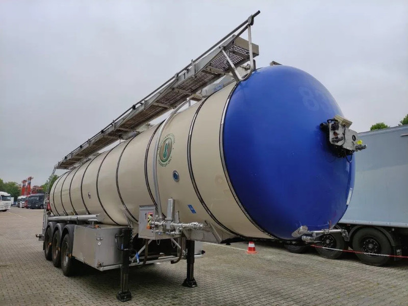 Feldbinder 33500 3 kamer tankoplegger - Tank semi-trailer: picture 5 Feldbinder 33500 3 kamer tankoplegger - Tank semi-trailer: picture 5