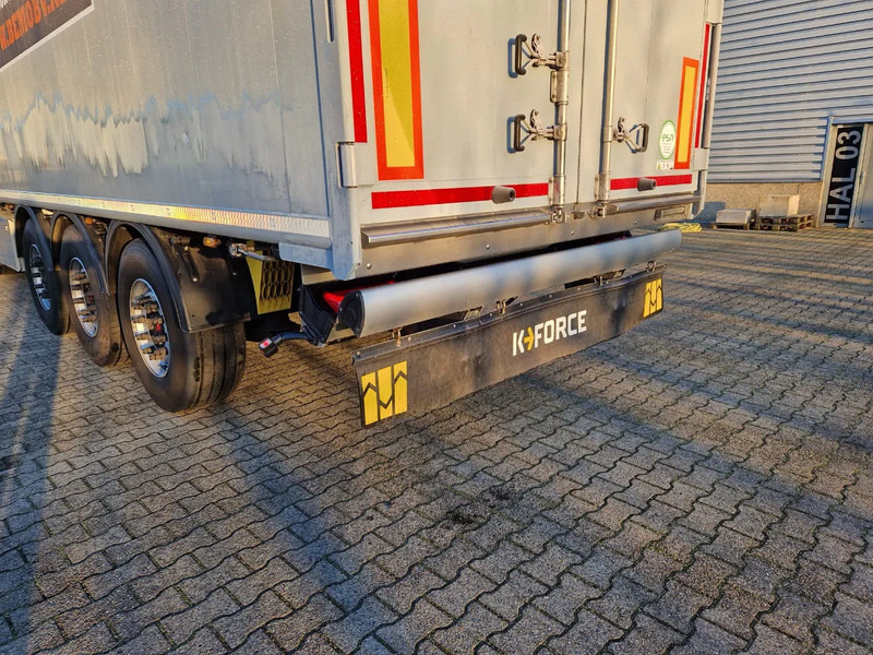 Kraker VERHUURD - Tank semi-trailer: picture 4 Kraker VERHUURD - Tank semi-trailer: picture 4