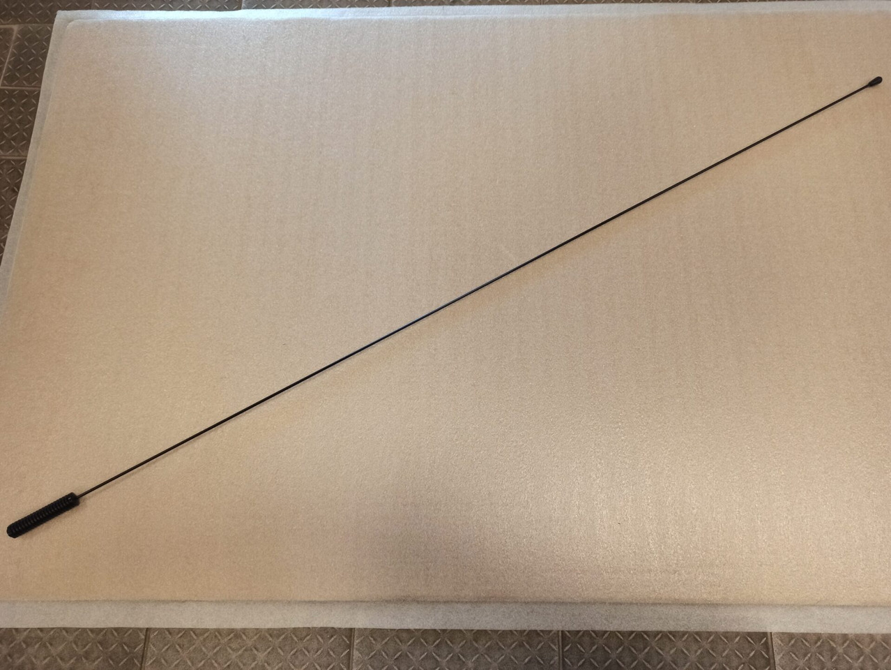 SCANIA ANTENNA - 1724749 - Cab and interior for Truck: picture 1 SCANIA ANTENNA - 1724749 - Cab and interior for Truck: picture 1