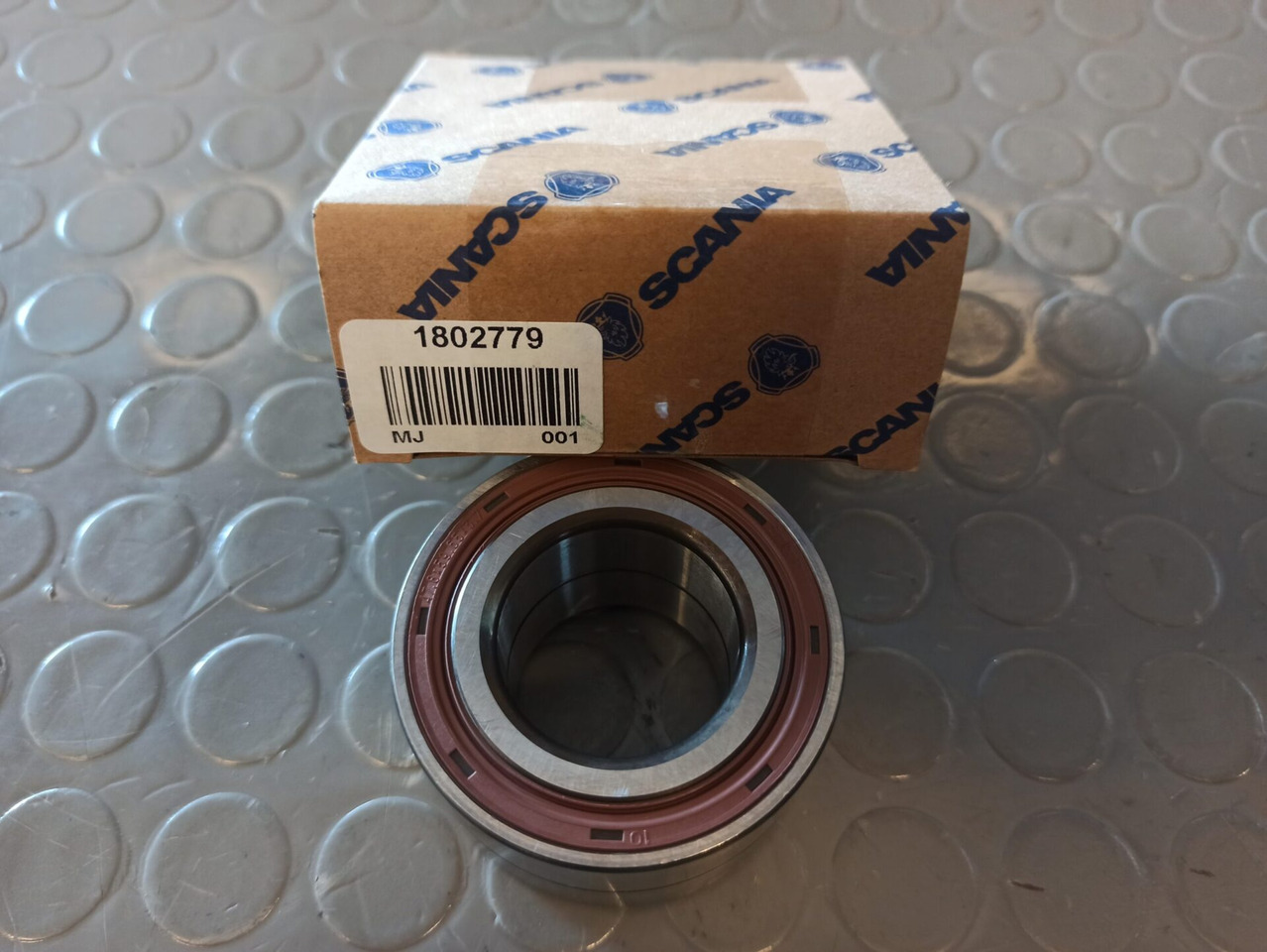 SCANIA BEARING - 1802779 - Engine bearing for Truck: picture 1 SCANIA BEARING - 1802779 - Engine bearing for Truck: picture 1