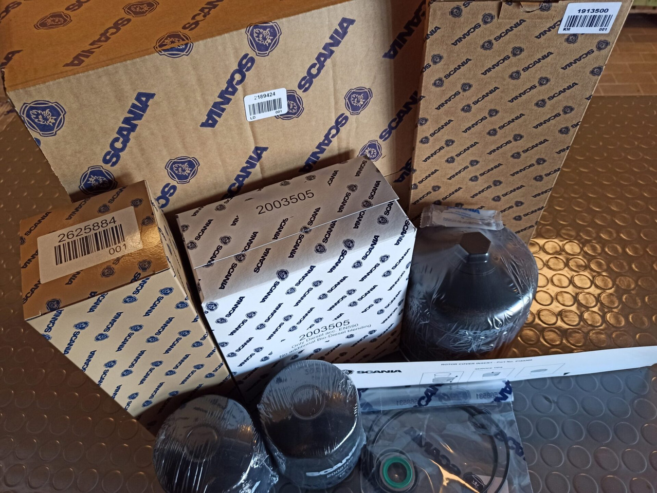 SCANIA MAINTENANCE KIT D9 - D13 XPI 2189424 - Engine and parts for Truck: picture 1 SCANIA MAINTENANCE KIT D9 - D13 XPI 2189424 - Engine and parts for Truck: picture 1