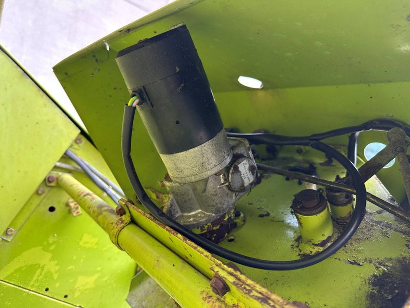 Agricultural machinery Claas Rollant 44S: picture 17