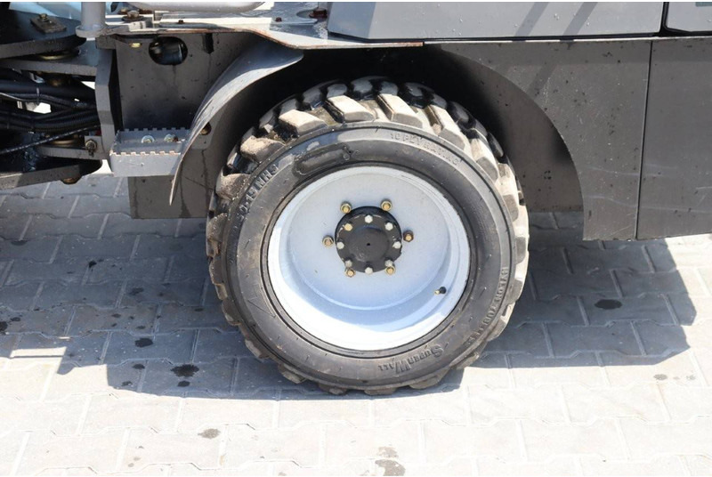 Wheel loader Aolite 606: picture 12