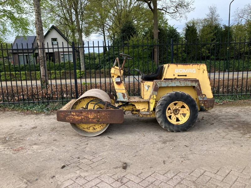 Bomag BW122PD - Roller: picture 2 Bomag BW122PD - Roller: picture 2