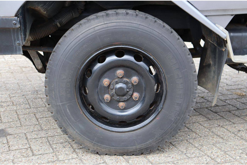 Box truck Bremach TGR 35: picture 13 Box truck Bremach TGR 35: picture 13