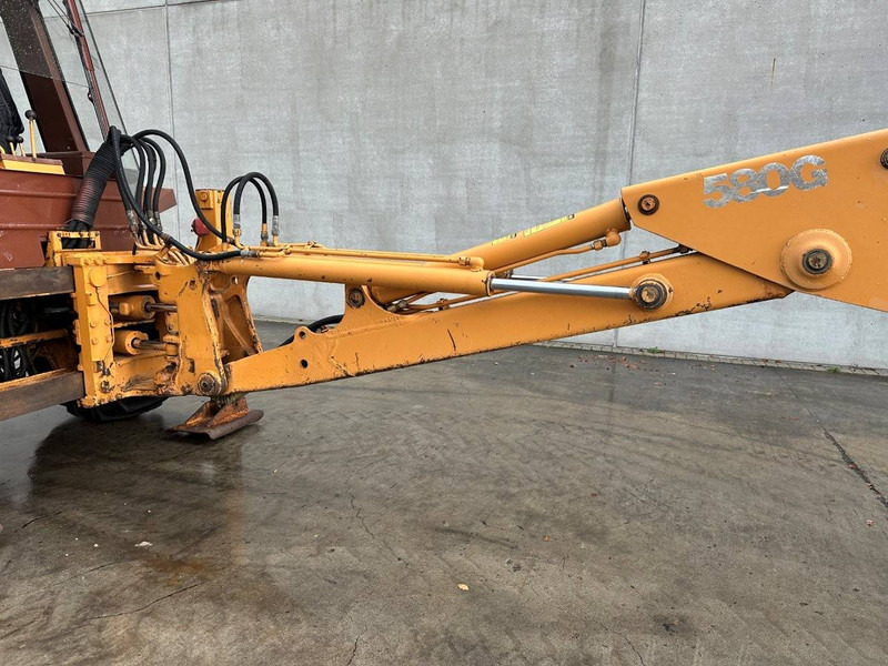 Backhoe loader Case 580G: picture 20