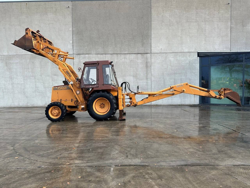 Backhoe loader Case 580G: picture 16