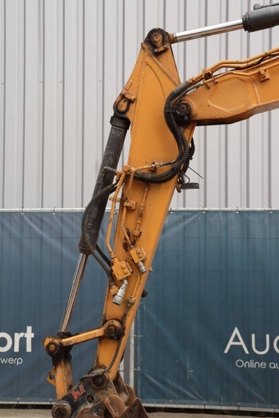 Crawler excavator Case CX80: picture 15