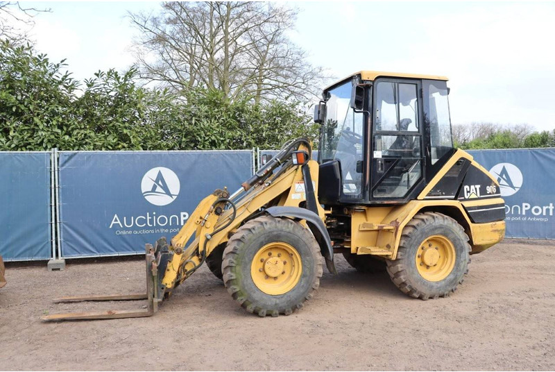 Caterpillar 906 - Wheel loader: picture 1 Caterpillar 906 - Wheel loader: picture 1