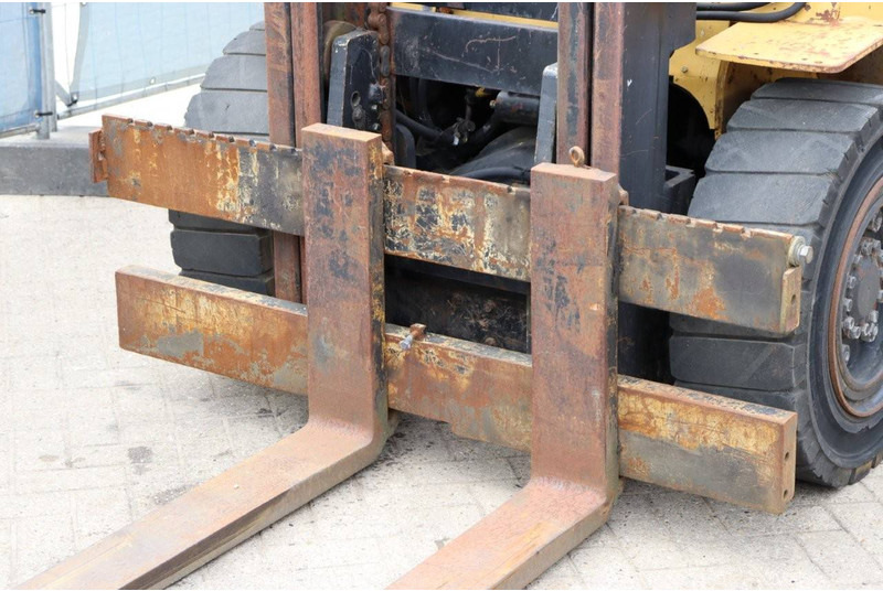 Diesel forklift Caterpillar DP45: picture 10 Diesel forklift Caterpillar DP45: picture 10