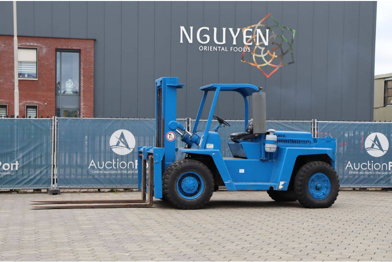 Clark DCY 160 - Diesel forklift: picture 1 Clark DCY 160 - Diesel forklift: picture 1