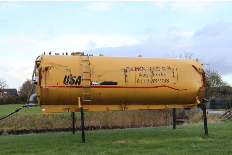 Custom Equipment 9000 - Water pump: picture 1 Custom Equipment 9000 - Water pump: picture 1