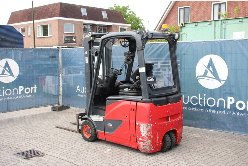 Fenwick-Linde E16H-02 - Electric forklift: picture 3 Fenwick-Linde E16H-02 - Electric forklift: picture 3