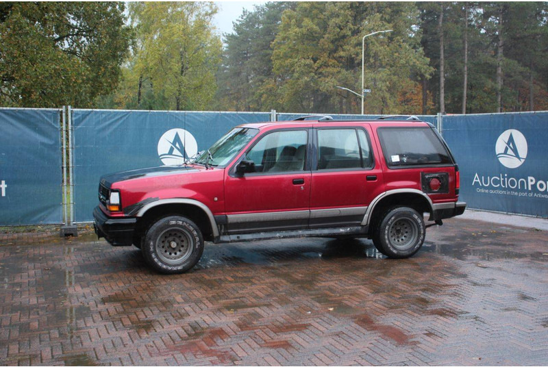 Ford Explorer - SUV: picture 1 Ford Explorer - SUV: picture 1