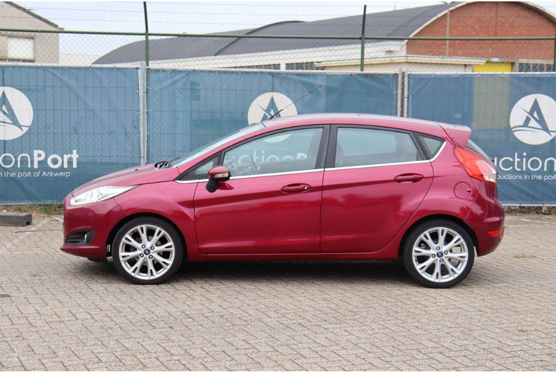Ford Fiesta - Sedan: picture 2 Ford Fiesta - Sedan: picture 2
