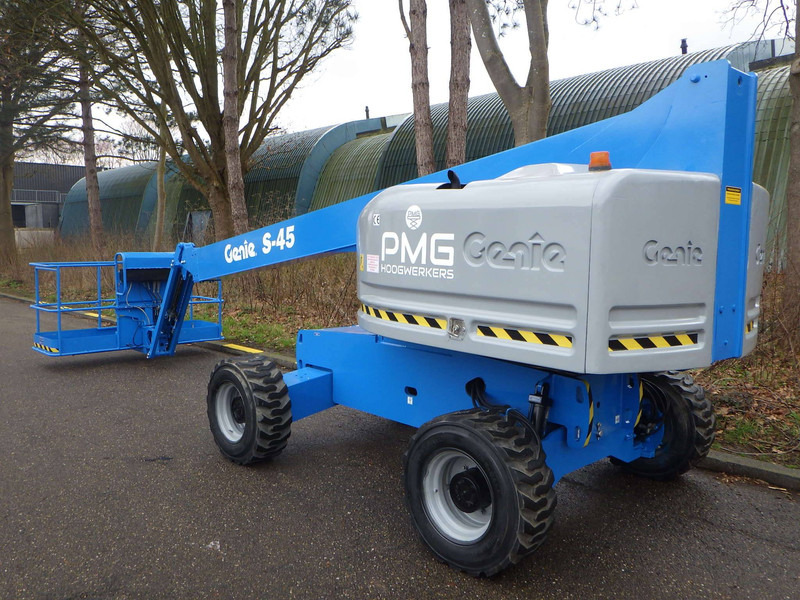 Genie S-45 - Telescopic boom: picture 3 Genie S-45 - Telescopic boom: picture 3