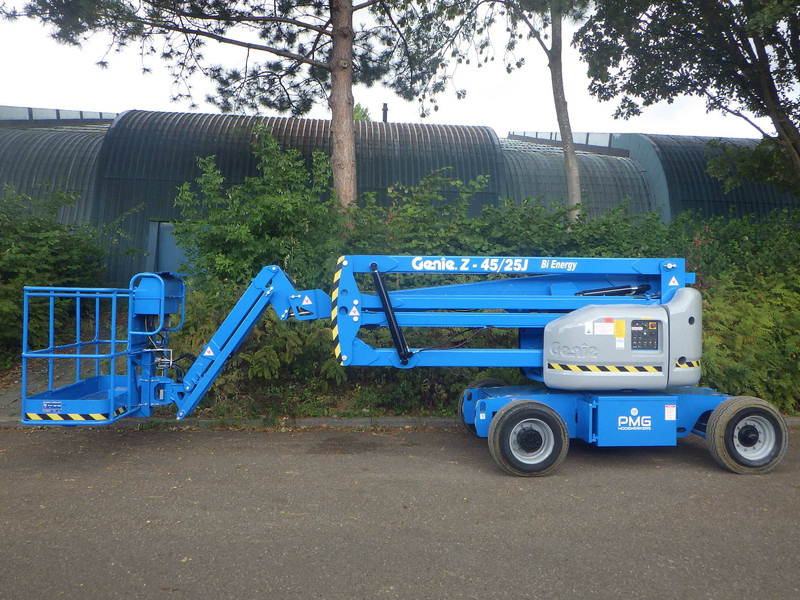 Genie Z-45/25J Bi - Articulated boom: picture 1 Genie Z-45/25J Bi - Articulated boom: picture 1
