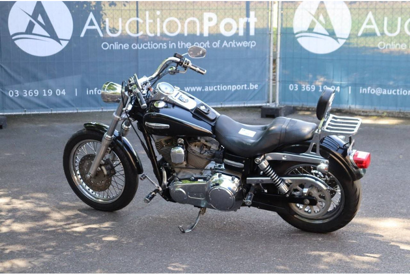 Harley-Davidson Dyna Super Glide - Motorcycle: picture 3 Harley-Davidson Dyna Super Glide - Motorcycle: picture 3