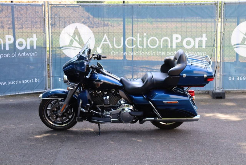 Harley-Davidson Ultra Classic - Motorcycle: picture 2 Harley-Davidson Ultra Classic - Motorcycle: picture 2