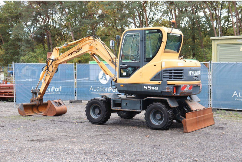Hyundai 55W-9 - Wheel excavator: picture 3 Hyundai 55W-9 - Wheel excavator: picture 3