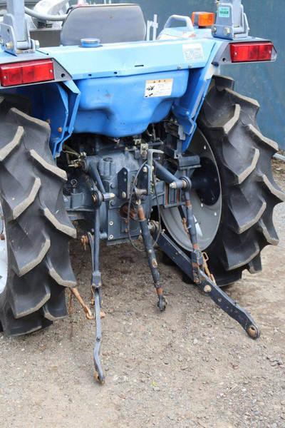 Farm tractor Iseki TK25: picture 16