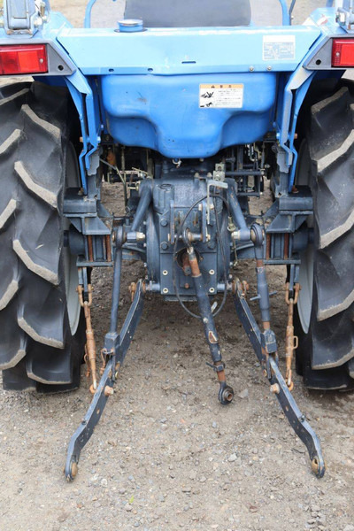 Farm tractor Iseki TK25: picture 17