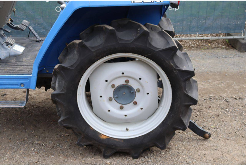 Farm tractor Iseki TK25: picture 13