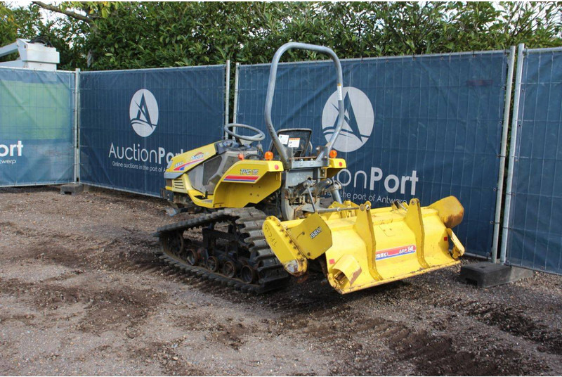 Iseki TPC 15 Piccoro - Farm tractor: picture 3 Iseki TPC 15 Piccoro - Farm tractor: picture 3