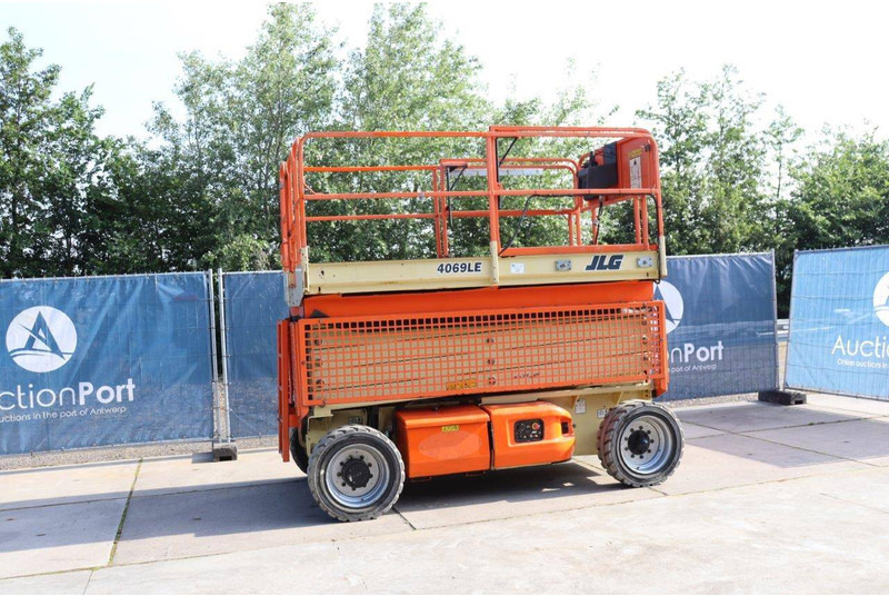JLG 4069LE - Scissor lift: picture 1 JLG 4069LE - Scissor lift: picture 1