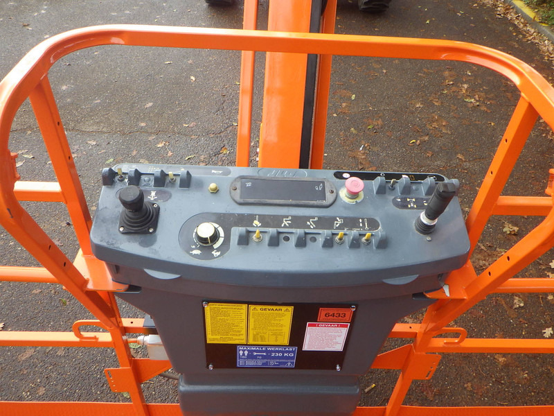 JLG 660SJ - Telescopic boom: picture 5 JLG 660SJ - Telescopic boom: picture 5