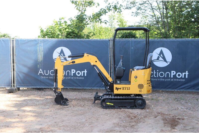 JPC KV12 - Mini excavator: picture 2 JPC KV12 - Mini excavator: picture 2