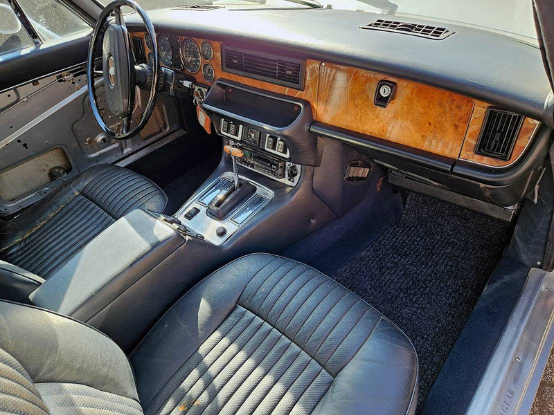 Sedan Jaguar XJ (series II) 6 Automatic: picture 14