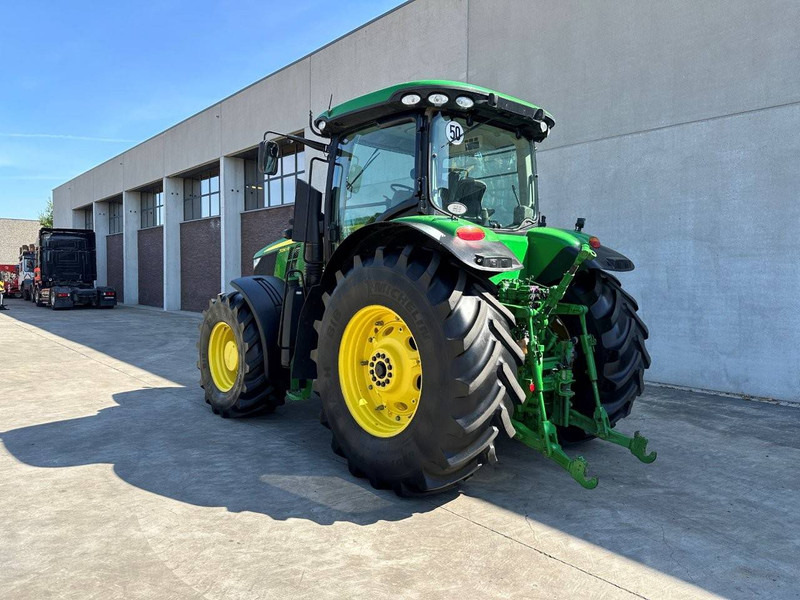 Farm tractor John Deere 7230R: picture 6