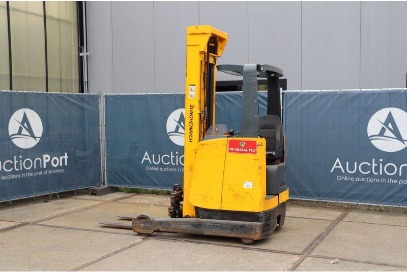 Jungheinrich - Reach stacker: picture 3 Jungheinrich - Reach stacker: picture 3