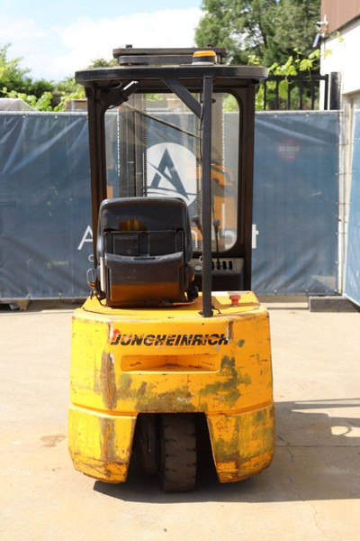 Jungheinrich CB1500 - Electric forklift: picture 5 Jungheinrich CB1500 - Electric forklift: picture 5