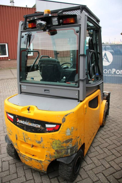 Jungheinrich EFG S30 - Electric forklift: picture 5 Jungheinrich EFG S30 - Electric forklift: picture 5