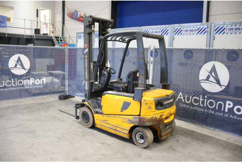 Jungheinrich EFG25 - Electric forklift: picture 3 Jungheinrich EFG25 - Electric forklift: picture 3