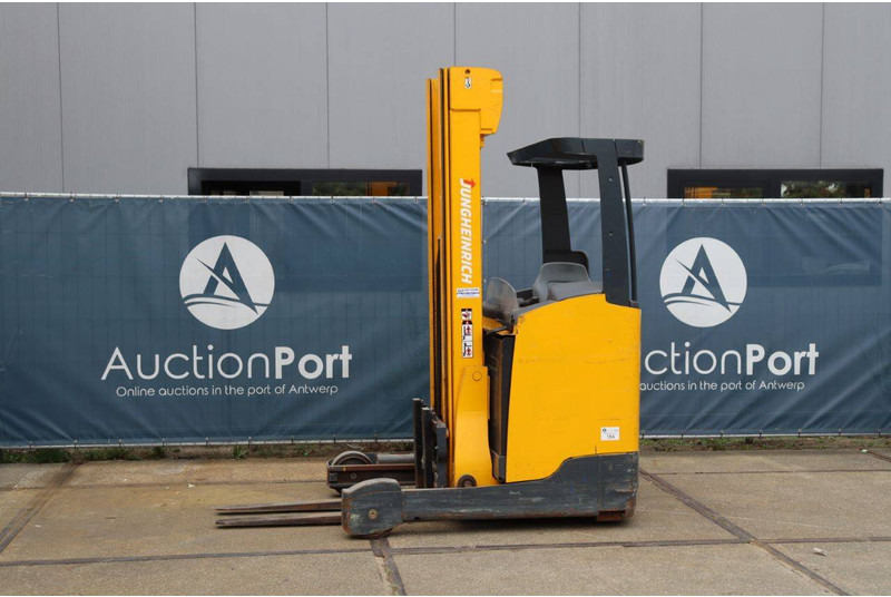 Jungheinrich ETV 214 - Reach truck: picture 1 Jungheinrich ETV 214 - Reach truck: picture 1
