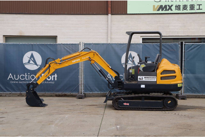 Katco Nycheki Q25 - Mini excavator: picture 2 Katco Nycheki Q25 - Mini excavator: picture 2
