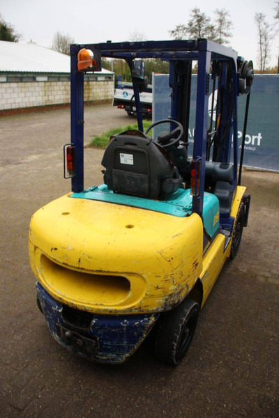 Komatsu FD25T-12 - Diesel forklift: picture 5 Komatsu FD25T-12 - Diesel forklift: picture 5