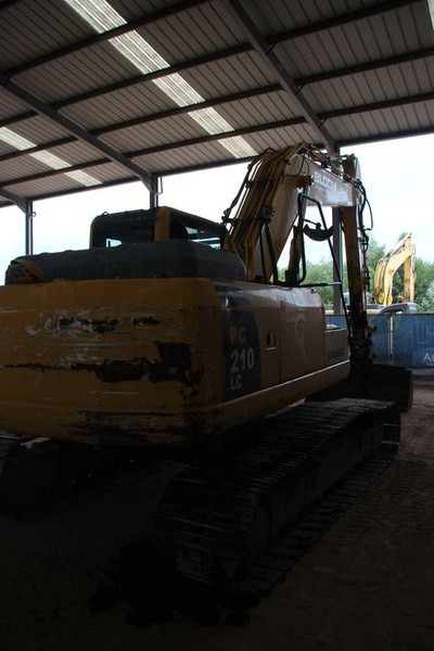 Komatsu PC210LC-8 - Crawler excavator: picture 5 Komatsu PC210LC-8 - Crawler excavator: picture 5