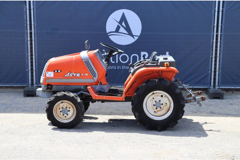 Kubota Aste A-15 - Farm tractor: picture 2 Kubota Aste A-15 - Farm tractor: picture 2