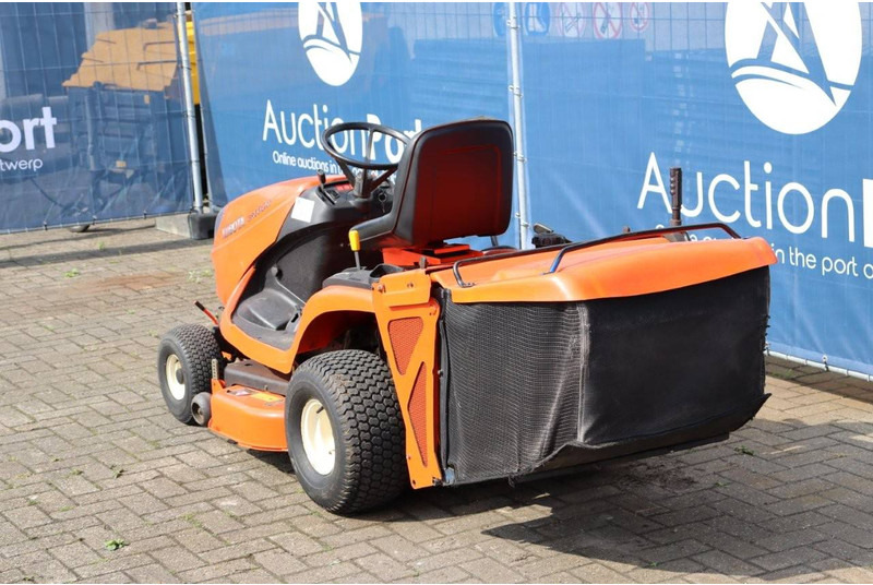 Kubota GR1600EC - Garden mower: picture 4 Kubota GR1600EC - Garden mower: picture 4