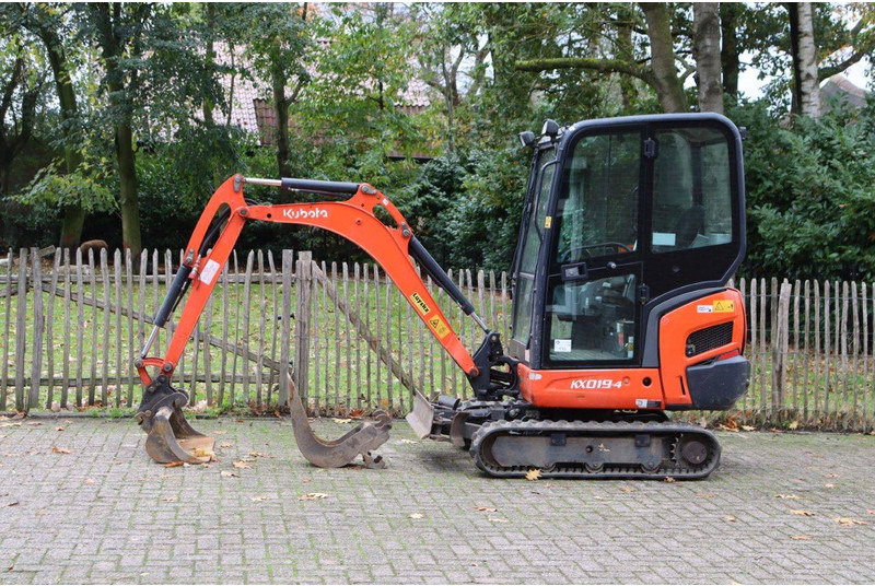 Kubota KX019-4 - Mini excavator: picture 1 Kubota KX019-4 - Mini excavator: picture 1