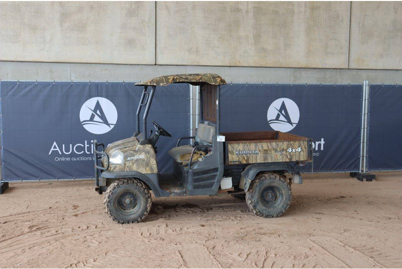 Kubota RTV900 - Golf cart: picture 1 Kubota RTV900 - Golf cart: picture 1