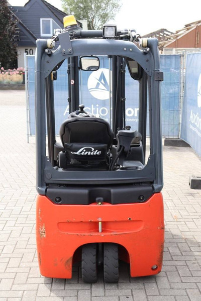 Linde E14-02 - Electric forklift: picture 5 Linde E14-02 - Electric forklift: picture 5