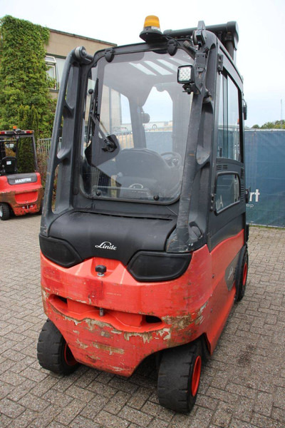 Linde E25-600 - Electric forklift: picture 5 Linde E25-600 - Electric forklift: picture 5