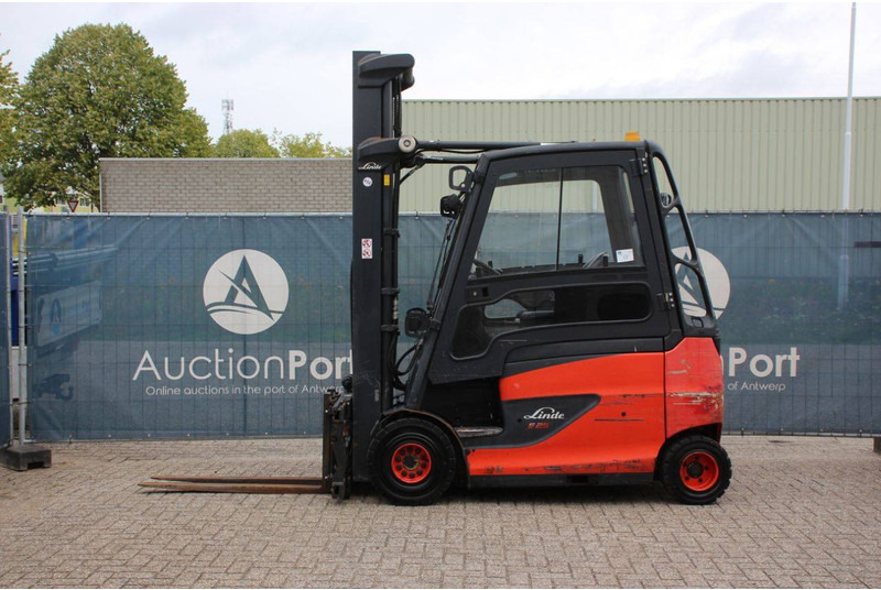 Linde E25-600 - Electric forklift: picture 2 Linde E25-600 - Electric forklift: picture 2